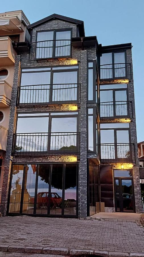 Pier 82 Apartments Ohrid Ngoại thất bức ảnh