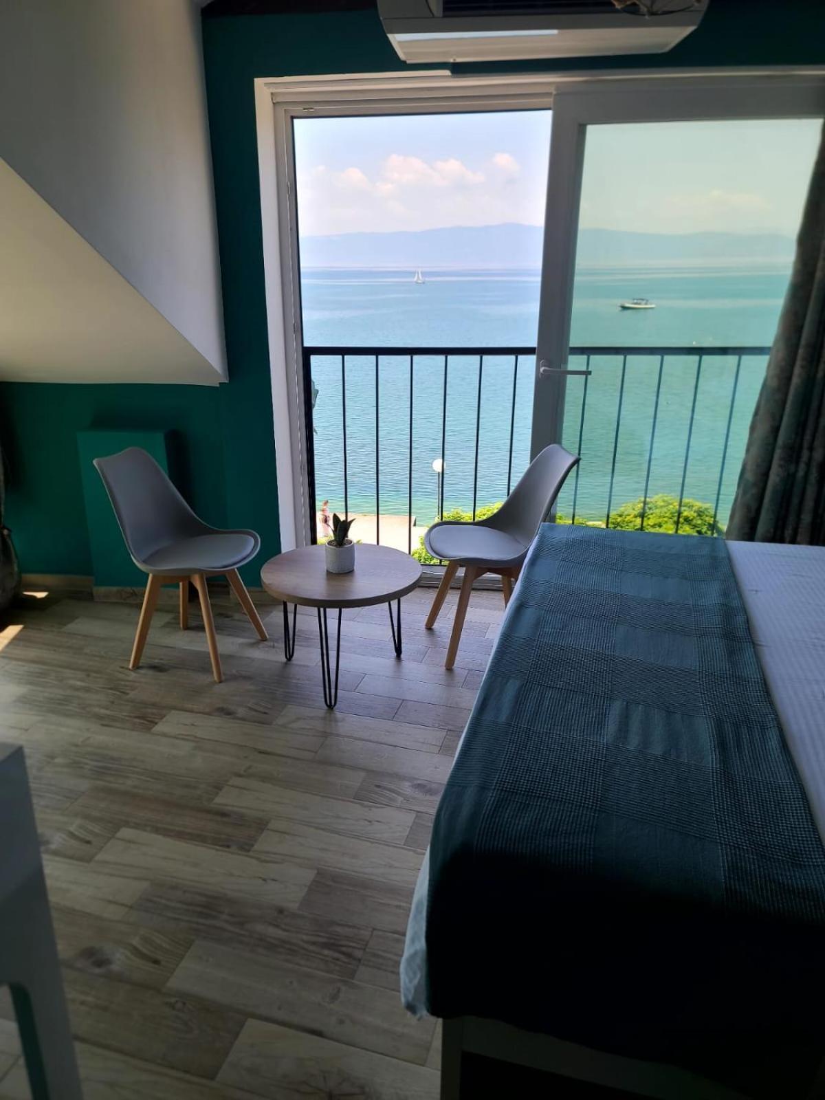Pier 82 Apartments Ohrid Phòng bức ảnh